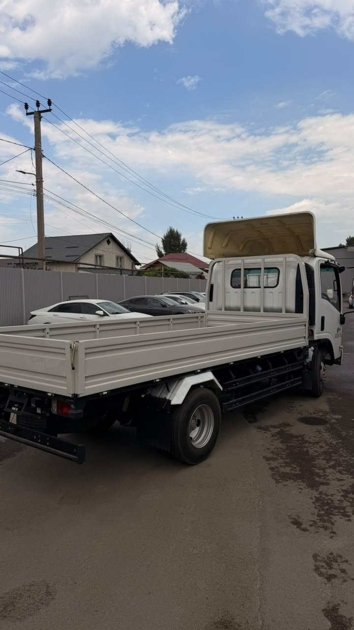 ISUZU ELF KV100 бортовой